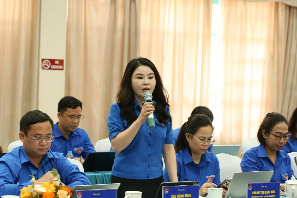 Bí thư Thành đoàn Hà Nội Chu Hồng Minh phát biểu tại hội nghị 