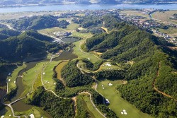 Sân Golf Hilltop Valley - Geleximco: Nơi thỏa mãn đam mê của các golfer