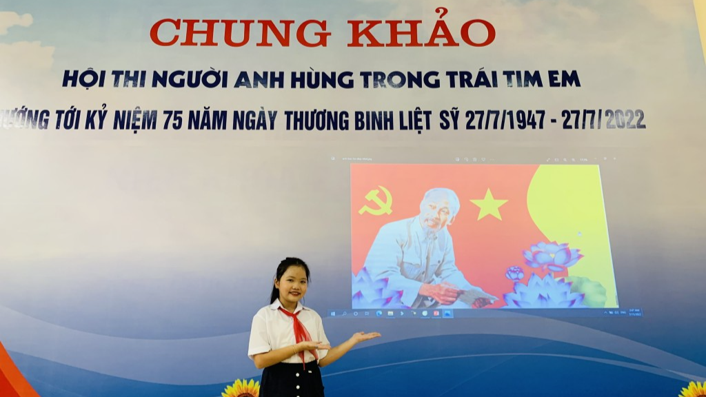 Hàng trăm video clip kể về "Người anh hùng trong trái tim em"