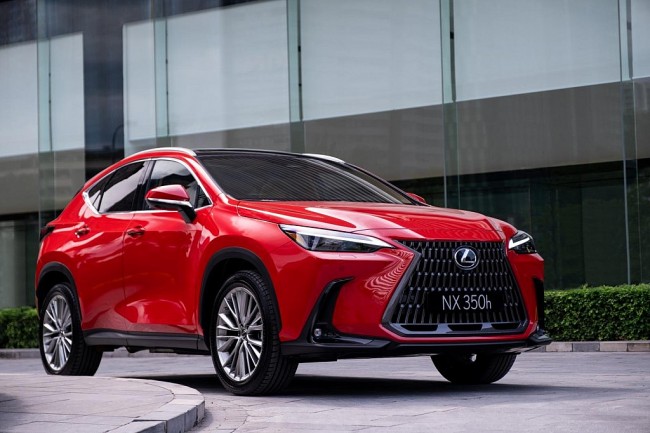 Chương trình triệu hồi để cập nhật phần mềm điều khiển phanh trên dòng xe Lexus NX350