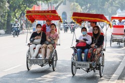 Năm 2022, khách quốc tế đến Việt Nam đạt hơn 3,66 triệu lượt người