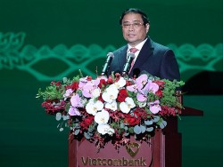 Ngân hàng TMCP Ngoại thương Việt Nam đón nhận danh hiệu Anh hùng Lao động