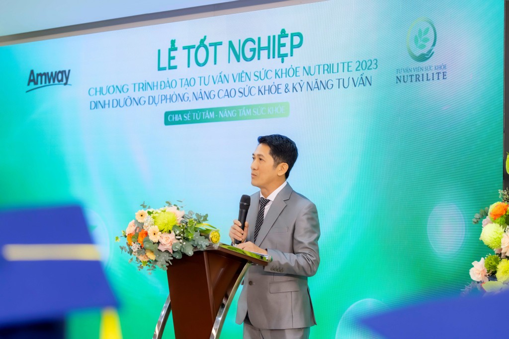 182 học viên tốt nghiệp tư vấn viên sức khỏe dinh dưỡng Nutrilite