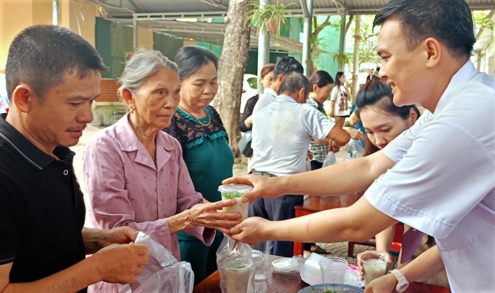 Nhiều hoạt động ý nghĩa tại Bệnh viện Đa khoa Đô Lương