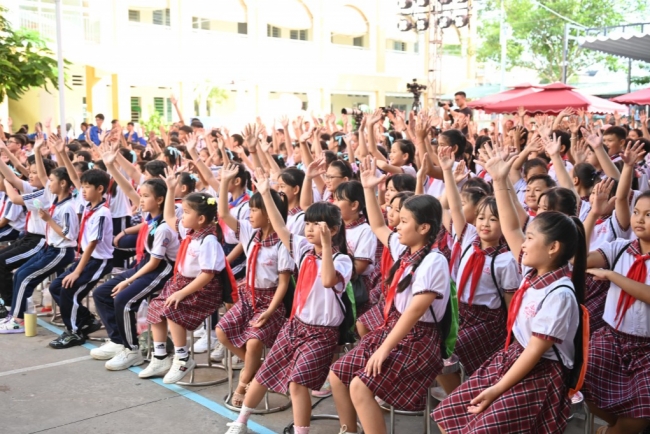 Môi trường để thiếu nhi thi đua học tập, rèn luyện sức khỏe