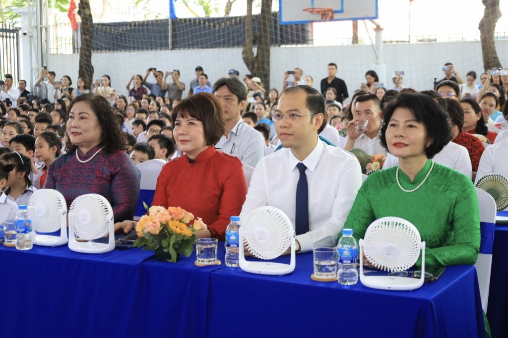 Tưng bừng lễ khai giảng tại trường Tiểu học Archimedes Academy