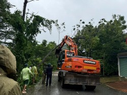 Huyện Thạch Thất di chuyển 18 hộ dân đến nơi an toàn