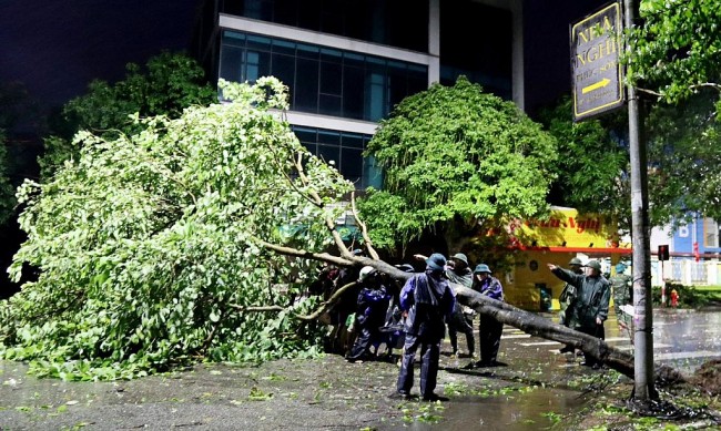 Nỗ lực đảm bảo tuyệt đối an toàn tính mạng, tài sản của Nhà nước và Nhân dân