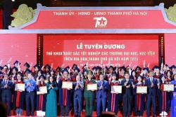 Những thủ khoa đặc biệt