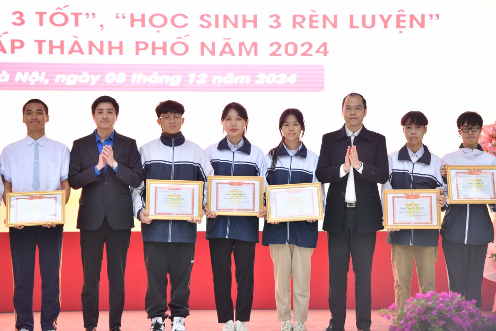 1.300 học sinh hào hứng tham gia ngày hội “3 tốt, 3 rèn luyện”