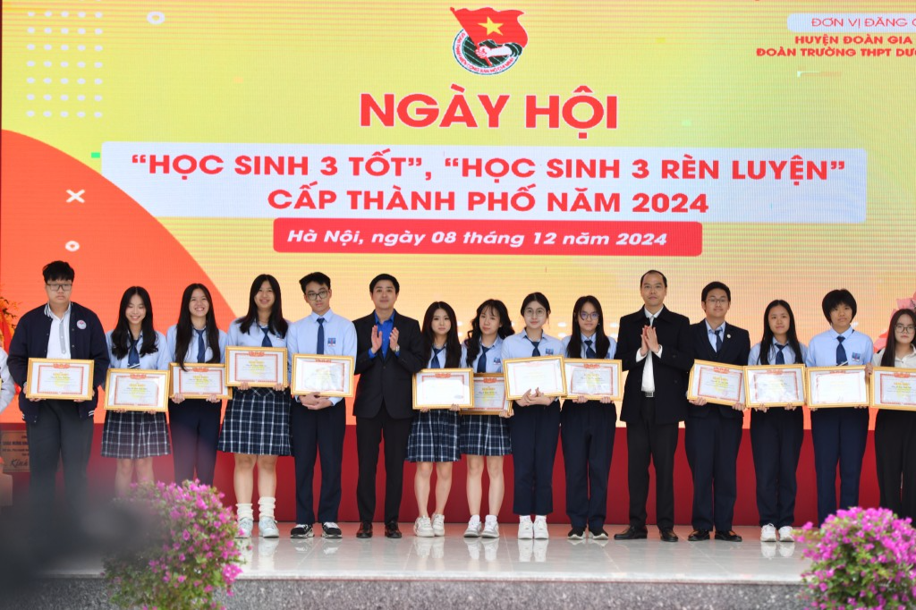 1.300 học sinh hào hứng tham gia ngày hội “3 tốt, 3 rèn luyện”