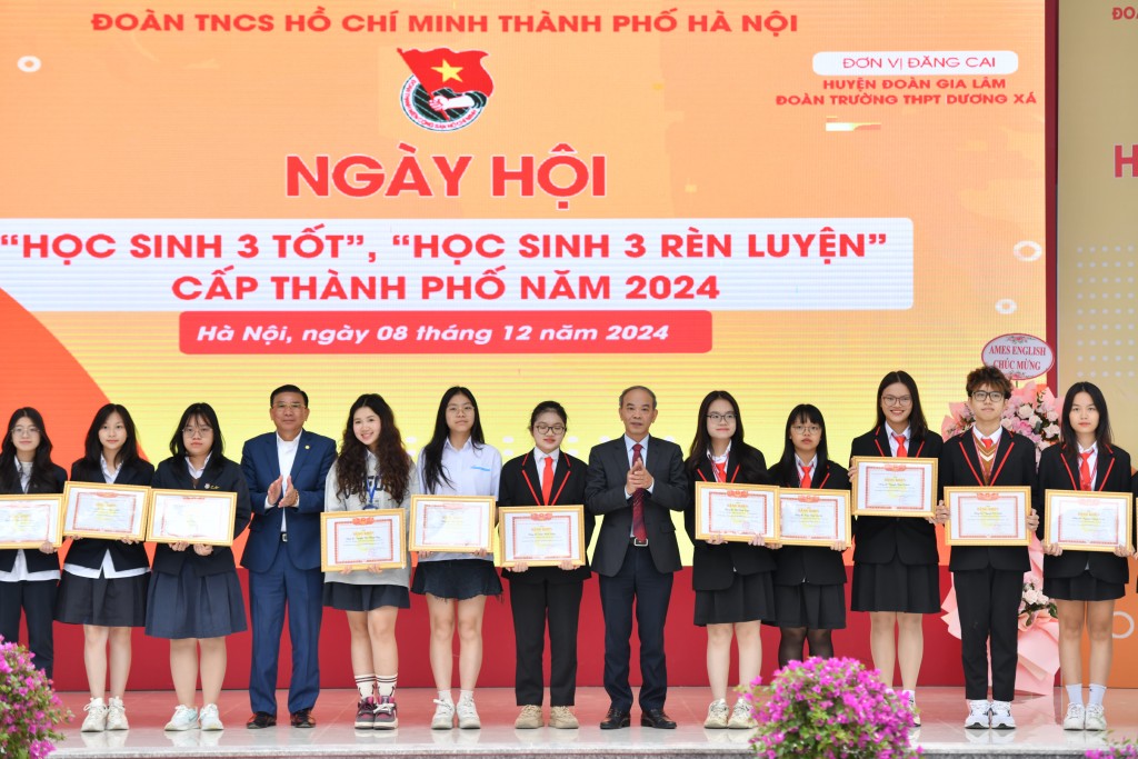 1.300 học sinh hào hứng tham gia ngày hội “3 tốt, 3 rèn luyện”