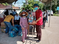 Quảng Nam: Hình ảnh đẹp về người nông dân Điện Bàn trong mùa dịch