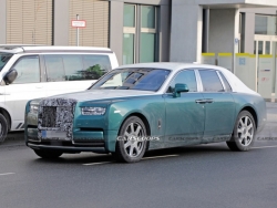 Rolls-Royce Phantom 2023 facelift bị bắt gặp khi đang chạy thử nghiệm