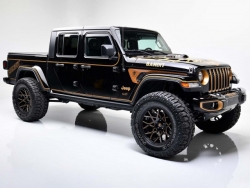 Bản độ Jeep Gladiator Bandit Outlaw lấy cảm hứng từ Pontiac Trans Am đang được rao bán