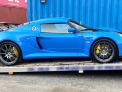 “Hàng hiếm” Lotus Exige Sport 420 đầu tiên về Việt Nam