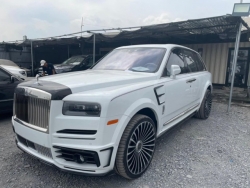 Cực phẩm Rolls-Royce Cullinan độ Mansory đầu tiên về Việt Nam