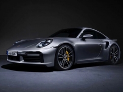 Porsche 911 Turbo S tại Việt Nam hiện có giá khởi điểm 15,79 tỷ đồng