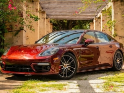 Porsche Panamera và Bentley Continental GT bị triệu hồi do nguy cơ cháy nổ