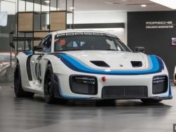 Porsche 935 - "quái xế" đường đua cực hiếm bất ngờ xuất hiện tại Đông Nam Á