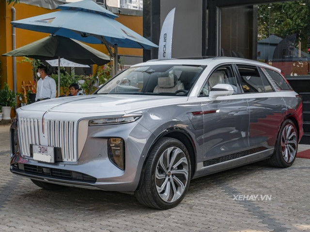 "Chạm mặt" SUV Hongqi E-HS9 bản Flagship 4 chỗ giá gần 3,7 tỷ đồng tại Sài Gòn