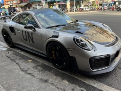 Cận cảnh Porsche 911 GT2 RS của ông Đặng Lê Nguyên Vũ: 4 năm đi được 76 km, nhiều chi tiết còn chưa bóc tem