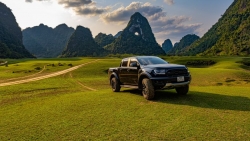 Thỏa sức chinh phục mọi địa hình với Ford Ranger Raptor