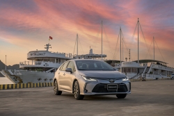 Toyota Corolla Altis 2022: Một mẫu xe Nhật rất khác