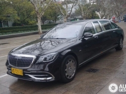 Nhà sáng lập hãng Pagani dùng Mercedes-Maybach S 680 Pullman khi tới Trung Quốc