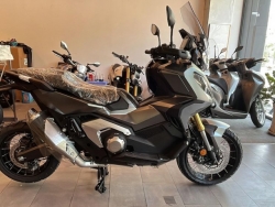 Honda X-ADV 750 2023 về Việt Nam: Xe tay ga phân khối lớn với nhiều trang bị hiện đại như ô tô