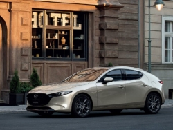 Mazda3 được ưu đãi đến 70 triệu đồng tại đại lý