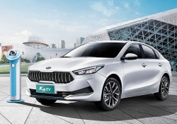 Trình làng phiên bản thuần điện của Kia Cerato 2021, giá dự kiến từ 900 triệu VNĐ