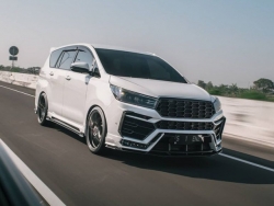 Toyota Innova độ theo phong cách siêu SUV Lamborghini Urus