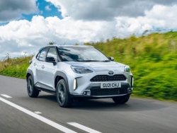 Toyota Yaris Cross “chốt” lịch ra mắt, Hyundai Creta và Kia Seltos có thêm đối thủ