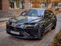 Bắt gặp Lamborghini Urus Performante màu đen “độc nhất” Việt Nam