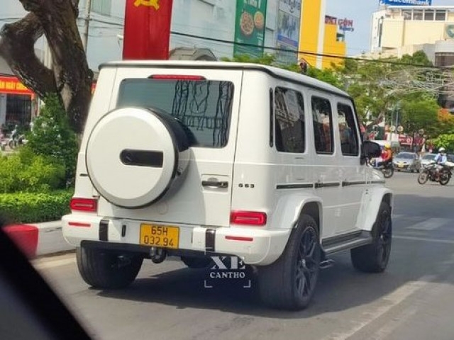 Mercedes-AMG G63 được đại gia Cần Thơ đeo biển…dịch vụ