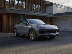 Porsche Cayenne Turbo GT bắt đầu nhận cọc tại Việt Nam: SUV nhanh nhất của Porsche, giá hơn 12 tỷ đồng