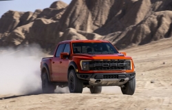 Ford F-150 Raptor R 2023 sẽ ra mắt ngay tuần sau, hứa hẹn "nhanh đáng sợ"