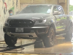 Chiếc Ford Ranger Raptor mang cặp biển "Ngũ quý 6" cực khủng của người chơi Lan ở Thanh Hoá