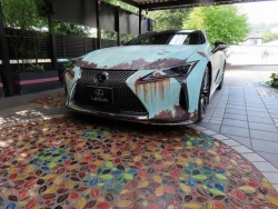 Lexus LC500 có “ngoại hình” tưởng vậy mà…không phải vậy