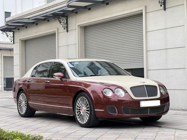 Bentley Flying Spur đời 2007 được rao bán với giá hơn 1 tỷ đồng