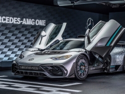 "Bom tấn" Mercedes-AMG One cập bến Đông Nam Á