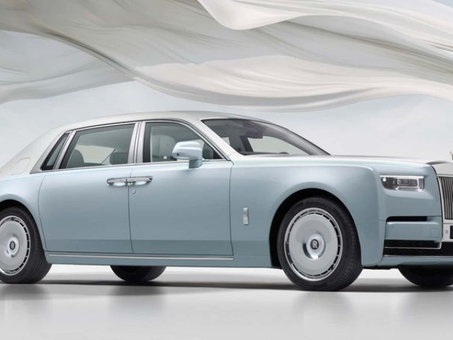 Rolls-Royce Phantom Scintilla: Siêu phẩm bespoke chỉ có 10 chiếc trên thế giới