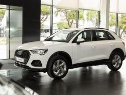 Audi Q3 Advanced phiên bản Black Edition ra mắt thị trường Việt Nam