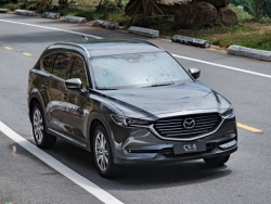 Mazda CX-8, Kia Sorento và loạt SUV 7 chỗ đua nhau giảm giá: Cao nhất tới 120 triệu VNĐ