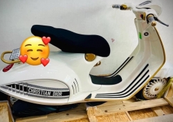 "Siêu phẩm" Vespa 946 Christian Dior được "hét giá" hơn 3 tỷ đồng gây bão cộng đồng mạng