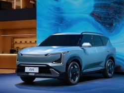 Kia EV5 2024 trình làng: SUV điện phù hợp với gia đình trẻ, giá bán từ 526 triệu VNĐ