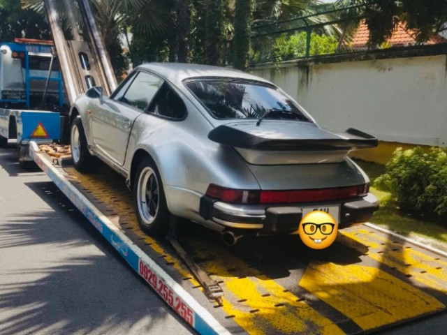 Porsche 930 Turbo thứ 4 gia nhập bộ sưu tập xe của "vua cafe"