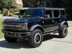 Ford Bronco đang bị “thổi” giá lên gấp 5 lần so với giá khởi điểm hãng đưa ra