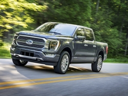 Ford F-150 2021 vinh dự giành được giải thưởng an toàn Top Safety Pick của năm